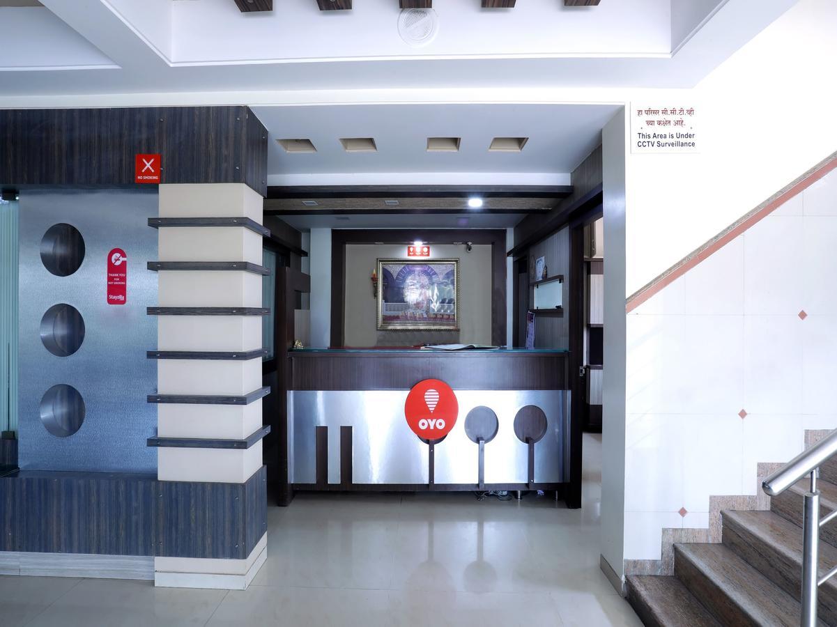 Oyo 4198 Hotel Shri Sai Murli Shirdi Buitenkant foto